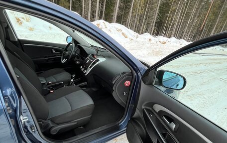 KIA cee'd I рестайлинг, 2011 год, 800 000 рублей, 17 фотография