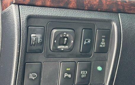 Toyota Land Cruiser 200, 2008 год, 2 490 000 рублей, 13 фотография