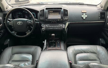 Toyota Land Cruiser 200, 2008 год, 2 490 000 рублей, 12 фотография