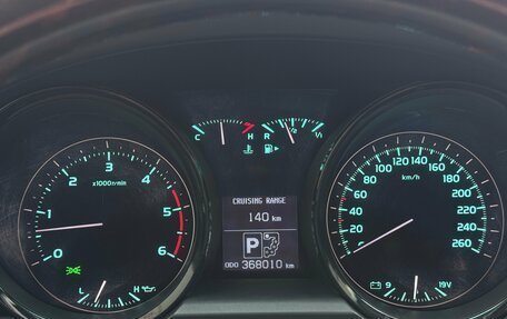 Toyota Land Cruiser 200, 2008 год, 2 490 000 рублей, 16 фотография