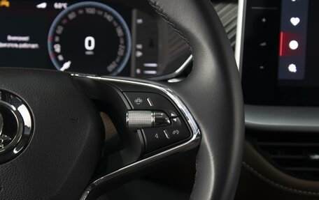 Skoda Kodiaq I, 2023 год, 4 957 000 рублей, 13 фотография