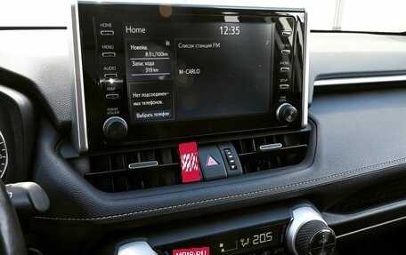 Toyota RAV4, 2020 год, 3 150 000 рублей, 15 фотография