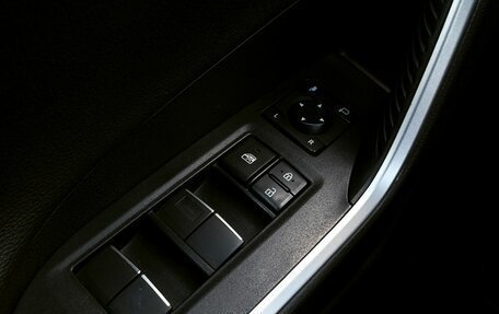 Toyota RAV4, 2020 год, 3 150 000 рублей, 17 фотография