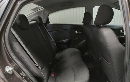 KIA Rio III рестайлинг, 2015 год, 915 000 рублей, 10 фотография