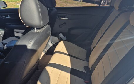 KIA Rio IV, 2018 год, 1 200 000 рублей, 6 фотография