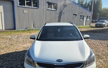 KIA Rio IV, 2018 год, 1 200 000 рублей, 4 фотография