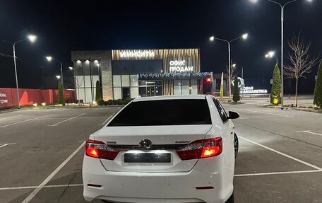 Toyota Camry, 2013 год, 1 650 000 рублей, 6 фотография