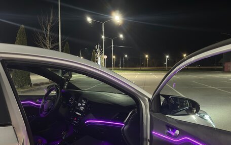 Hyundai Solaris II рестайлинг, 2020 год, 2 650 000 рублей, 10 фотография