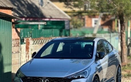 Hyundai Solaris II рестайлинг, 2020 год, 2 650 000 рублей, 13 фотография