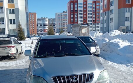 Lexus RX IV рестайлинг, 2002 год, 900 000 рублей, 4 фотография