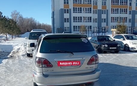 Lexus RX IV рестайлинг, 2002 год, 900 000 рублей, 5 фотография