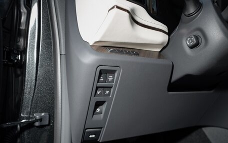 Lexus LM, 2026 год, 18 900 000 рублей, 14 фотография