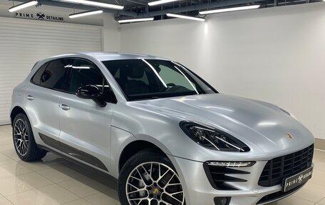 Porsche Macan I рестайлинг, 2017 год, 4 200 000 рублей, 3 фотография