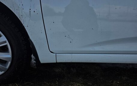 Hyundai Solaris II рестайлинг, 2011 год, 600 000 рублей, 18 фотография