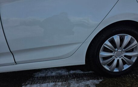 Hyundai Solaris II рестайлинг, 2011 год, 600 000 рублей, 25 фотография