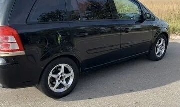 Opel Zafira B, 2008 год, 620 000 рублей, 2 фотография