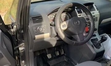 Opel Zafira B, 2008 год, 620 000 рублей, 9 фотография