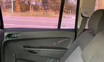 Opel Zafira B, 2008 год, 620 000 рублей, 14 фотография