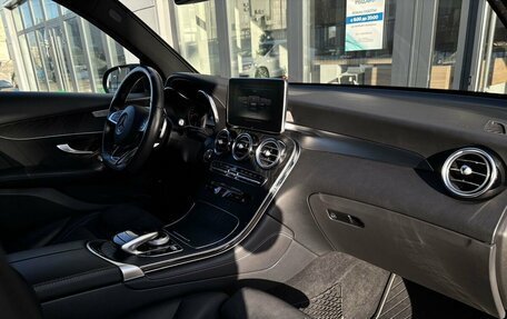 Mercedes-Benz GLC, 2019 год, 3 000 000 рублей, 22 фотография