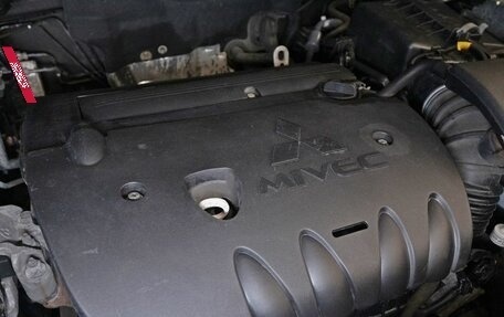 Mitsubishi Outlander III рестайлинг 3, 2019 год, 1 800 000 рублей, 21 фотография