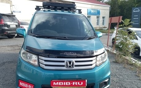 Honda Freed I, 2011 год, 850 000 рублей, 1 фотография