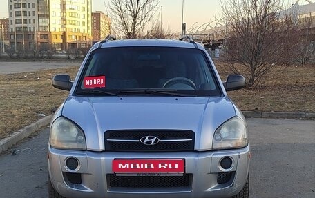 Hyundai Tucson III, 2004 год, 590 000 рублей, 1 фотография