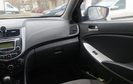 Hyundai Solaris II рестайлинг, 2014 год, 610 000 рублей, 17 фотография