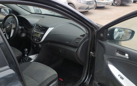 Hyundai Solaris II рестайлинг, 2014 год, 610 000 рублей, 12 фотография