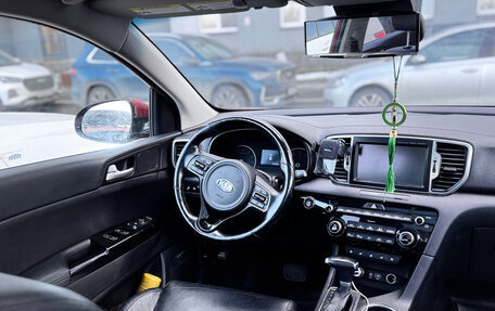 KIA Sportage IV рестайлинг, 2018 год, 2 350 000 рублей, 3 фотография