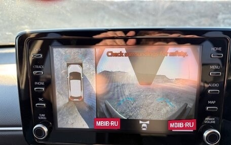 Toyota Yaris Cross, 2021 год, 2 300 000 рублей, 29 фотография