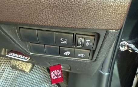 Toyota Yaris Cross, 2021 год, 2 300 000 рублей, 31 фотография