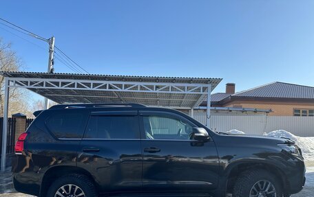 Toyota Land Cruiser Prado 150 рестайлинг 2, 2018 год, 5 350 000 рублей, 4 фотография