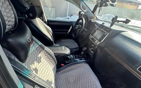 Toyota Land Cruiser Prado 150 рестайлинг 2, 2018 год, 5 350 000 рублей, 8 фотография