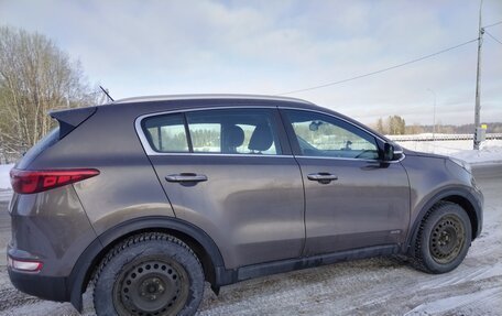 KIA Sportage IV рестайлинг, 2016 год, 1 550 000 рублей, 3 фотография