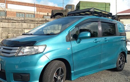 Honda Freed I, 2011 год, 850 000 рублей, 15 фотография