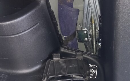 Honda Freed I, 2011 год, 850 000 рублей, 19 фотография