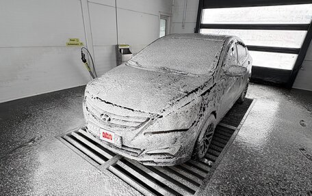 Hyundai Solaris II рестайлинг, 2015 год, 950 000 рублей, 12 фотография