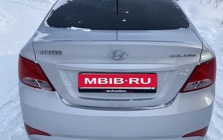 Hyundai Solaris II рестайлинг, 2014 год, 750 000 рублей, 2 фотография