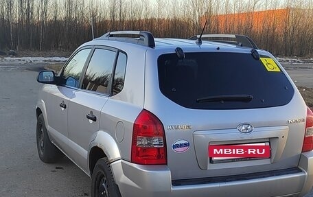 Hyundai Tucson III, 2004 год, 590 000 рублей, 9 фотография