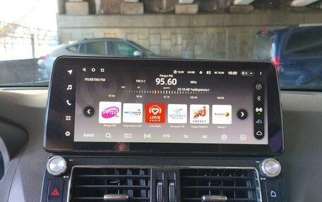 Toyota Land Cruiser Prado 150 рестайлинг 2, 2014 год, 3 950 000 рублей, 11 фотография