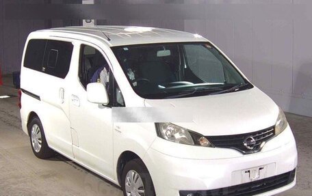 Nissan NV200, 2015 год, 1 300 000 рублей, 3 фотография