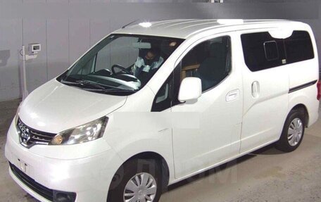 Nissan NV200, 2015 год, 1 300 000 рублей, 2 фотография