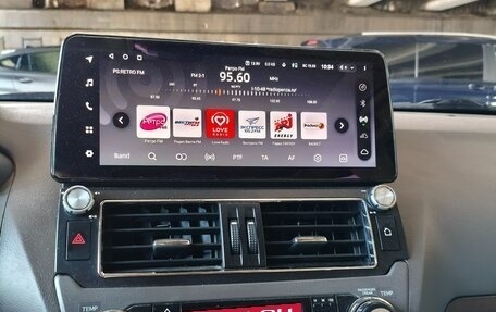 Toyota Land Cruiser Prado 150 рестайлинг 2, 2014 год, 3 950 000 рублей, 19 фотография