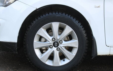 Hyundai Solaris II рестайлинг, 2016 год, 858 000 рублей, 13 фотография