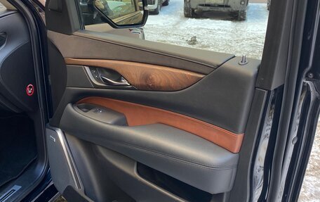 Cadillac Escalade IV, 2016 год, 4 200 000 рублей, 6 фотография