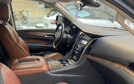 Cadillac Escalade IV, 2016 год, 4 200 000 рублей, 5 фотография