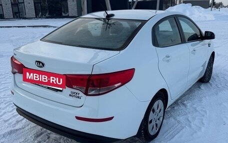 KIA Rio III рестайлинг, 2017 год, 1 450 000 рублей, 4 фотография