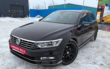 Volkswagen Passat B8 рестайлинг, 2015 год, 1 890 000 рублей, 3 фотография