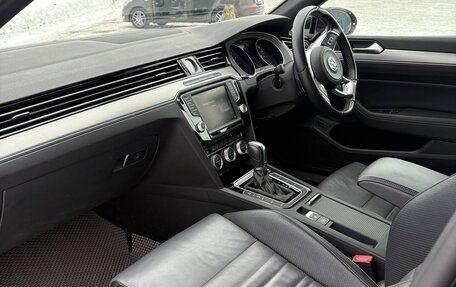 Volkswagen Passat B8 рестайлинг, 2015 год, 1 890 000 рублей, 19 фотография