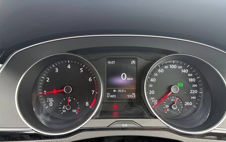 Volkswagen Passat B8 рестайлинг, 2015 год, 1 890 000 рублей, 22 фотография